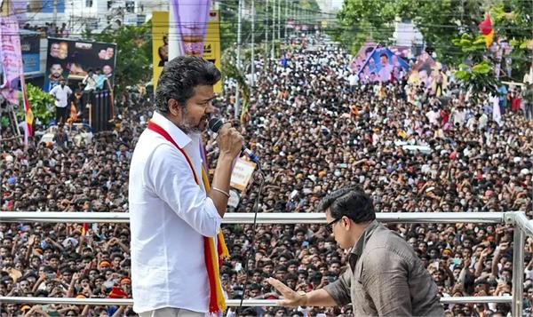 actor vijay criticizes dmk government for conditions rallies
