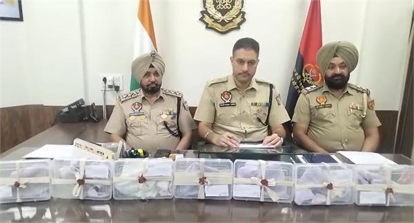 illegal weapons recovered in amritsar  three accused arrested