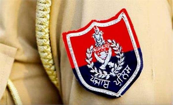 daughter  father  police  mother