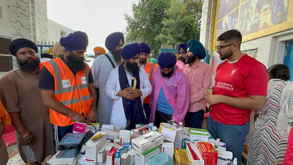 ਹੜ੍ਹ ਪ੍ਰਭਾਵਤ ਇਲਾਕਿਆਂ 'ਚ ਪਹੁੰਚੇ ਜਥੇਦਾਰ ਗੜਗੱਜ, ਕਿਹਾ ਹਰ ਲੋੜਵੰਦ ਤਕ ਪਹੁੰਚੇ ਰਾਹਤ ਸਮੱਗਰੀ
