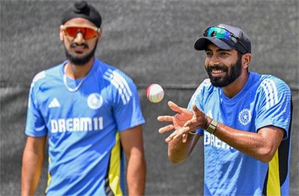irfan player in the team  said   india needs another fast bowler
