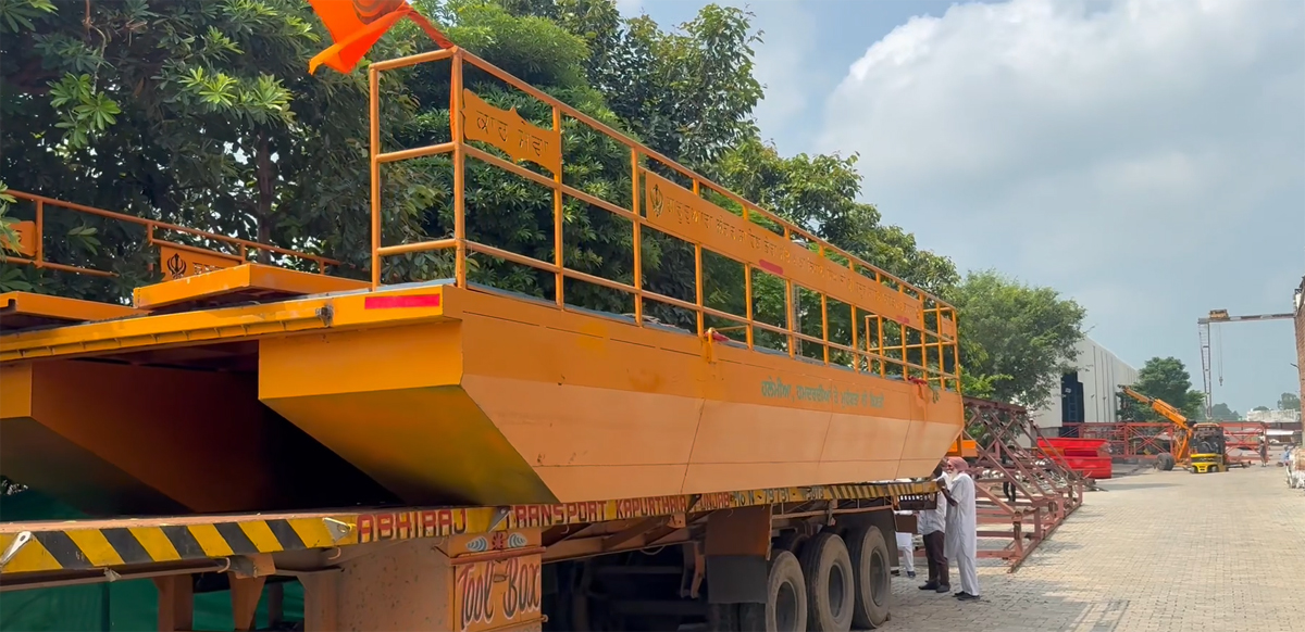 Punjab: ਹੜ੍ਹਾਂ 'ਚ ਫਸੇ ਲੋਕਾਂ ਦੀ ਮਦਦ ਲਈ ਅੱਗੇ ਆਏ ਦੋ ਭਰਾ, ਬਚਾਉਣ ਲਈ ਬਣਾਈਆਂ 70 ਕਿਸ਼ਤੀਆਂ