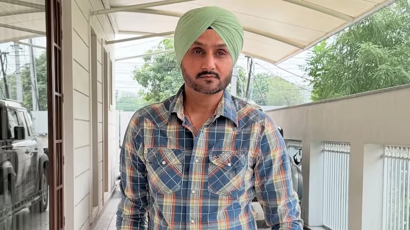 ਸਚਿਨ ਤੋਂ ਬਾਅਦ ਹਰਭਜਨ ਦੇ ਨਾਂ ਦੀ BCCI ਪ੍ਰਮੁੱਖ ਦੀ ਦੌੜ ''ਚ ਸ਼ਾਮਲ ਹੋਣ ਦੀਆਂ ਚਰਚਾਵਾਂ