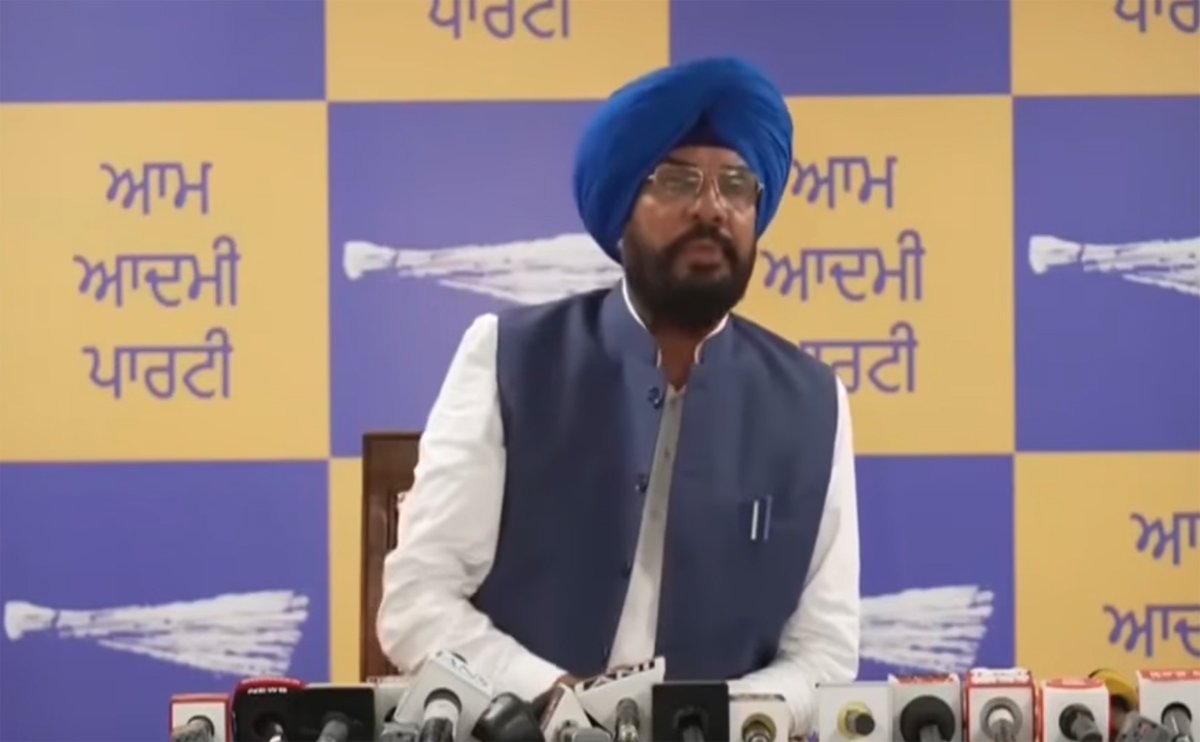 ਕੁਲਦੀਪ ਧਾਲੀਵਾਲ ਦਾ ਸੁਖਬੀਰ ਬਾਦਲ ''ਤੇ ਵੱਡਾ ਹਮਲਾ, ਕਿਹਾ-ਸੱਤਾ ''ਚ ਆਉਣ ਦੇ ਸੁਫ਼ਨੇ ਲੈਣੇ ਛੱਡ ਦੇਣ