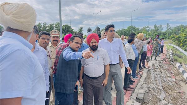 punjab floods center team