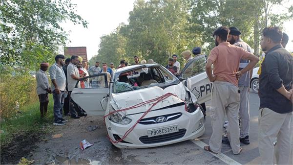 car driver dies on the spot in road accident