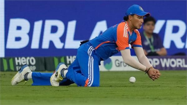in the ongoing asia cup  india has dropped 12 catches so far