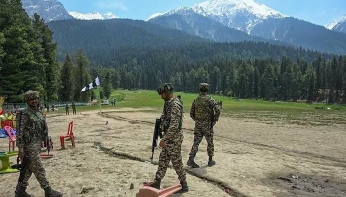 Pahalgam Attack: ਅੱਤਵਾਦੀ ਸਾਥੀਆਂ ਦੇ ਰਿਮਾਂਡ ''ਚ ਵਾਧਾ, ਹੋਣਗੇ ਕਈ ਵੱਡੇ ਖੁਲਾਸੇ