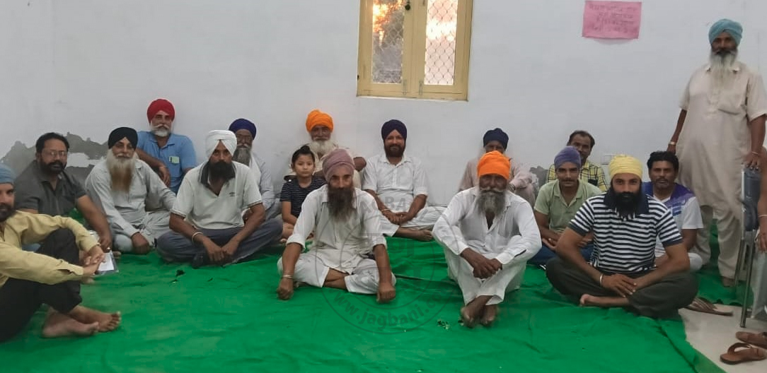 ਪ੍ਰਵਾਸੀ ਖ਼ਿਲਾਫ਼ ਪਿੰਡ ਦੀ ਪੰਚਾਇਤ ਦਾ ਵੱਡਾ ਫ਼ੈਸਲਾ, ਆਖਿਰ ਚੁੱਕਿਆ ਗਿਆ ਅਹਿਮ ਕਦਮ