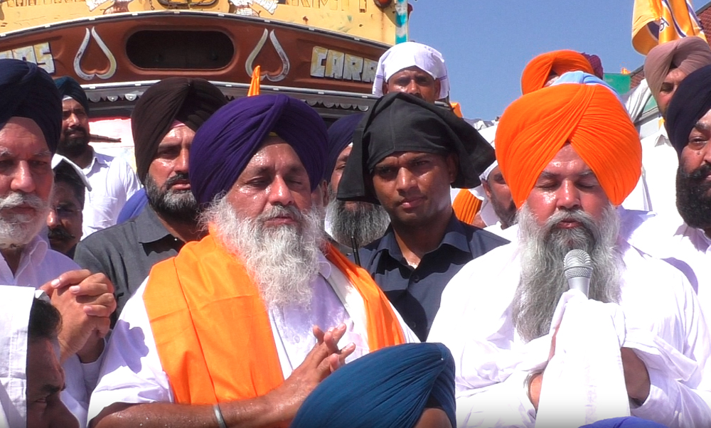 ਹੜ੍ਹ ਪ੍ਰਭਾਵਿਤ ਖੇਤਰਾਂ ਲਈ ਸੁਖਬੀਰ ਸਿੰਘ ਬਾਦਲ ਨੇ 100 ਟਰੱਕ ਕੀਤੇ ਰਵਾਨਾ