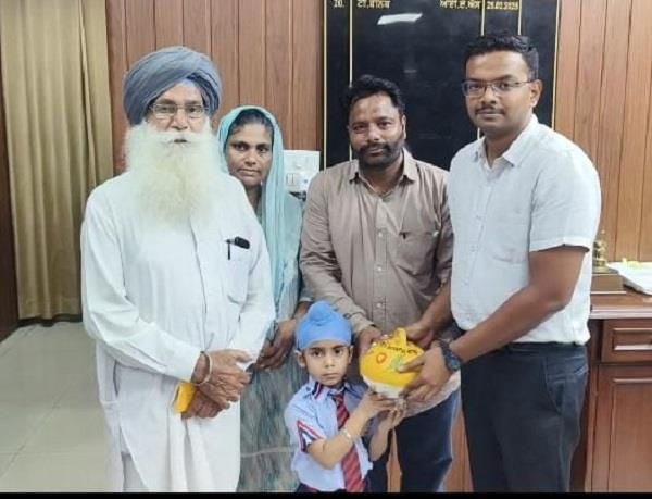 punjab boy flood relief