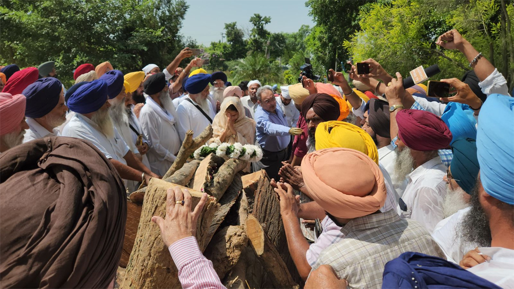 ਸਾਬਕਾ ਮੰਤਰੀ ਹਰਮੇਲ ਸਿੰਘ ਟੌਹੜਾ ਦਾ ਸਰਕਾਰੀ ਸਨਮਾਨਾਂ ਨਾਲ ਸਸਕਾਰ