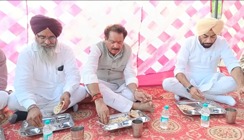 PM ਮੋਦੀ ਨਾਲ ਗੱਲਬਾਤ ਕਰ ਕੇ ਪੱਕੇ ਕਰਵਾਏ ਜਾਣਗੇ ਬੰਨ੍ਹ: ਕੇਂਦਰੀ ਮੰਤਰੀ ਬਘੇਲ
