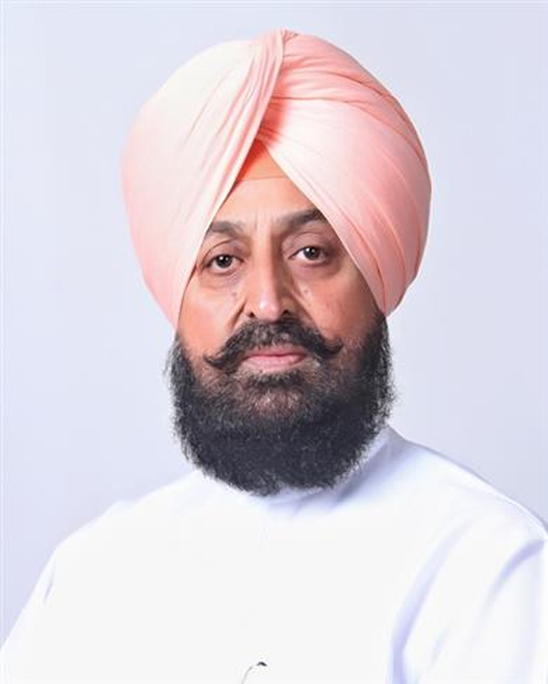 ਹੜ੍ਹ ਪ੍ਰਭਾਵਿਤ ਇਲਾਕਿਆਂ ਦਾ ਦੌਰਾ ਕਰਨ ਪੁੱਜੇ ਬਾਜਵਾ ਨੇ ''ਆਪ'' ਤੇ ਭਾਜਪਾ ''ਤੇ ਬੋਲਿਆ ਹਮਲਾ