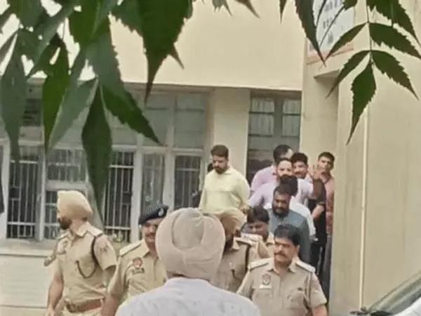 mla raman arora gets bail in extortion case