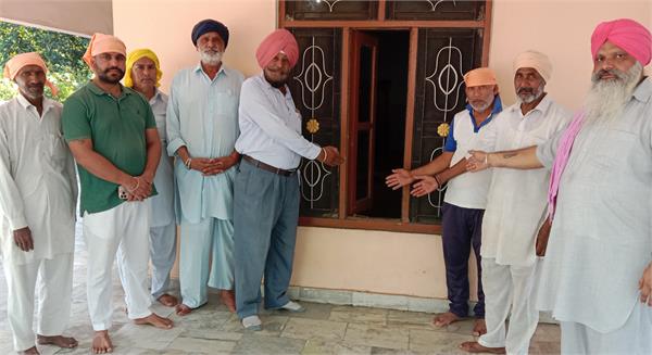 thieves target gurdwara sahib  s golak in mehtiana