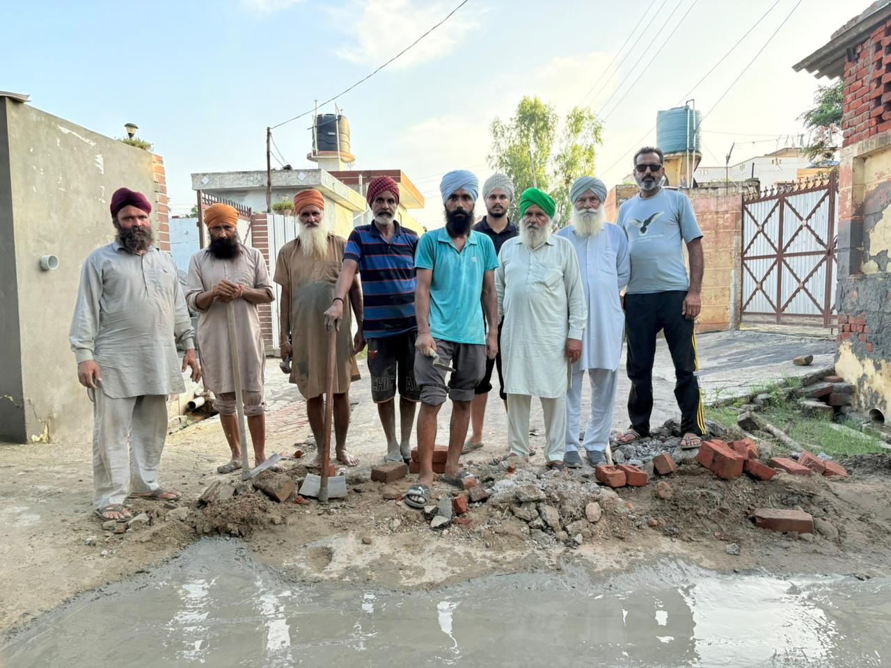 ਪਿੰਡ ਹਰਦਾਸਪੁਰਾ ਵਿਖੇ ਟੁੱਟੀ ਪੁਲ਼ੀ ਲੋਕਾਂ ਦੇ ਸਹਿਯੋਗ ਨਾਲ ਮੁੜ ਬਣਾਈ ਗਈ
