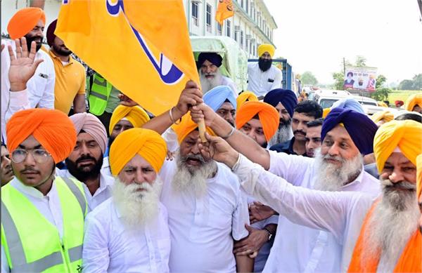 sukhbir singh badal visits beas river