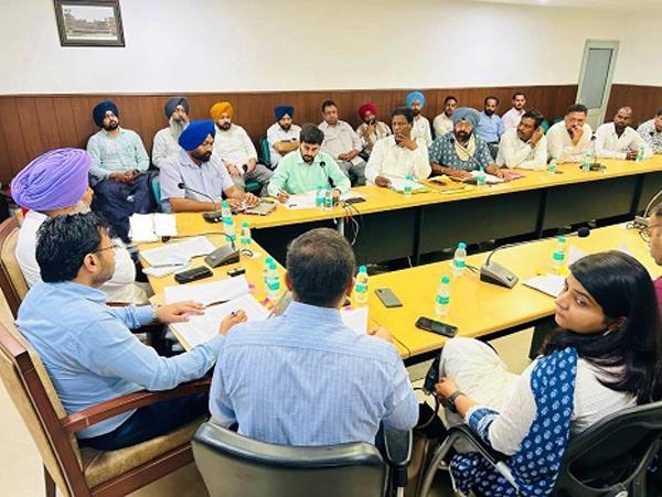 harpal singh cheema meeting with employees