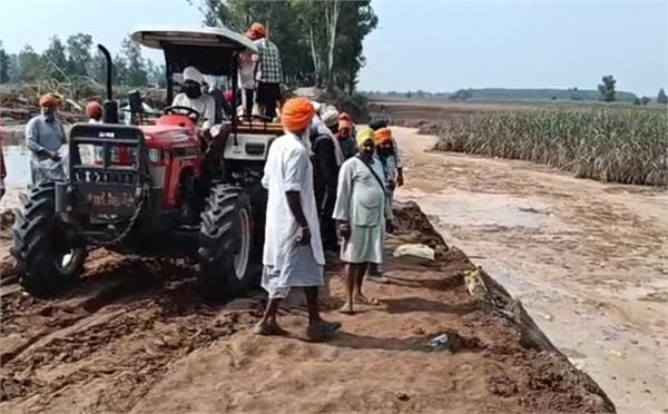 pokleen machine sank during dam construction in ravi river