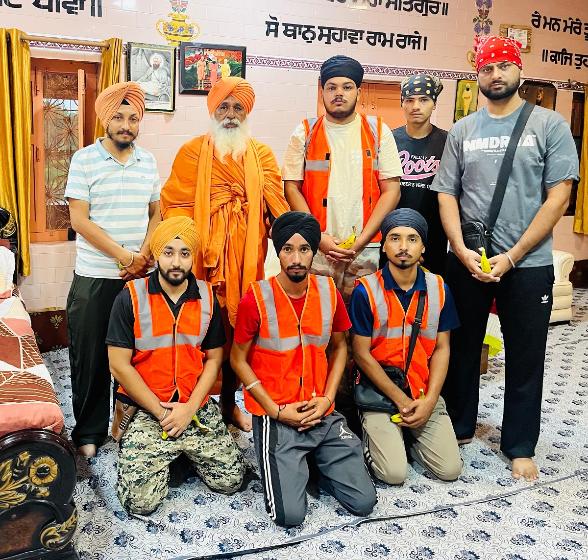 ਹੜ੍ਹ ਪੀੜਤਾਂ ਦੀ ਮਦਦ ਲਈ ਅੱਗੇ ਆਇਆ ਨਿਰਵੈਰ ਖ਼ਾਲਸਾ ਚੈਰੀਟੇਬਲ ਟਰੱਸਟ