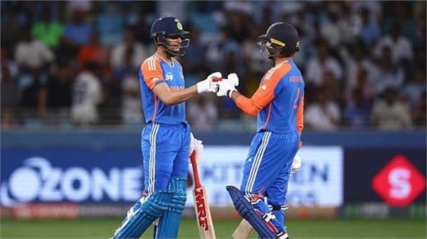 asia cup 2025  india wins the toss and elects to bat  see playing 11