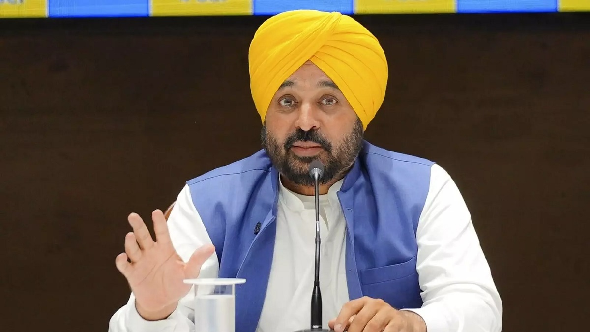 CM ਮਾਨ ਦੀ ਸਿਹਤ ਜ਼ਿਆਦਾ ਖਰਾਬ, ਲਿਜਾਇਆ ਜਾ ਰਿਹਾ ਫੋਰਟਿਸ ਹਸਪਤਾਲ