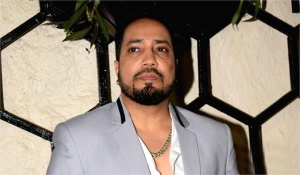 famous singer mika singh is joining hands to help flood victims in punjab 