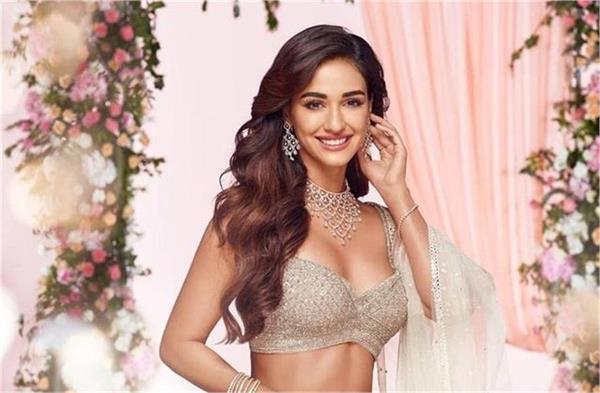 bollywood actress disha patani s house