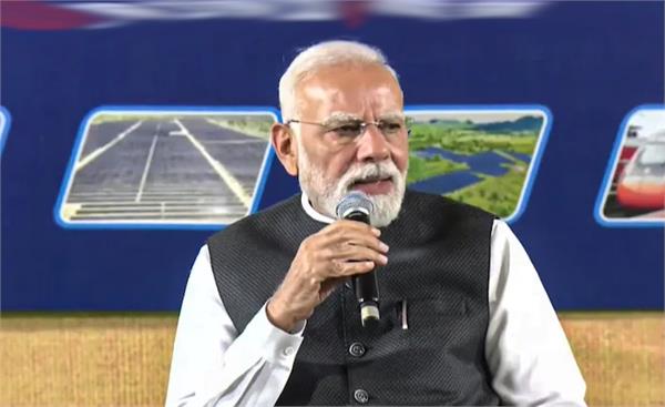 pm modi gst reforms tax relief up trade show