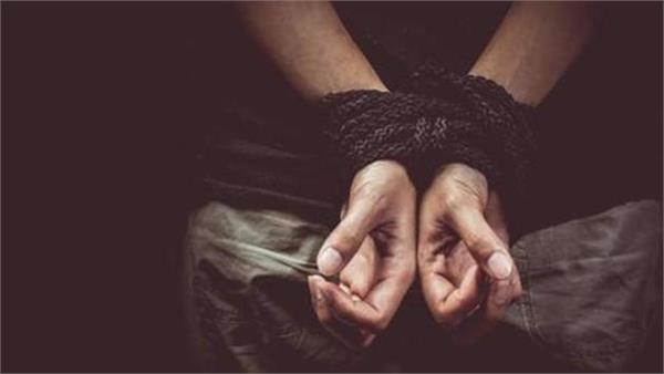 kidnapping and ransom demand of three businessmen through fake raids