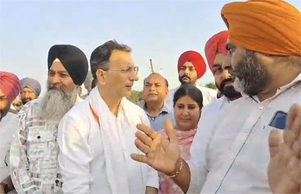 union minister jatin prasad visits flood affected villages