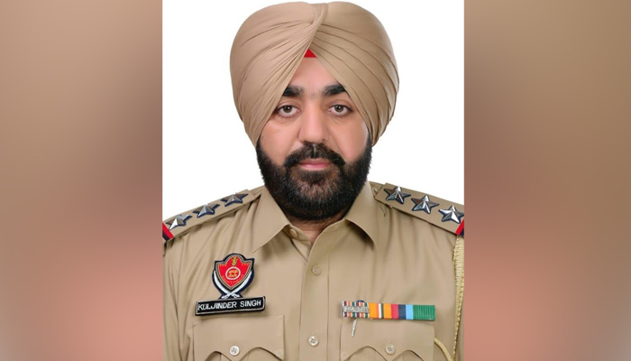 ਚੱਕ ਭਾਈਕਾ ’ਚ ਮਹਿਲਾ ਪੰਚਾਇਤ ਮੈਂਬਰ ਵਲੋਂ ਸ੍ਰੀ ਗੁਟਕਾ ਸਾਹਿਬ ਦੀ ਬੇਅਦਬੀ