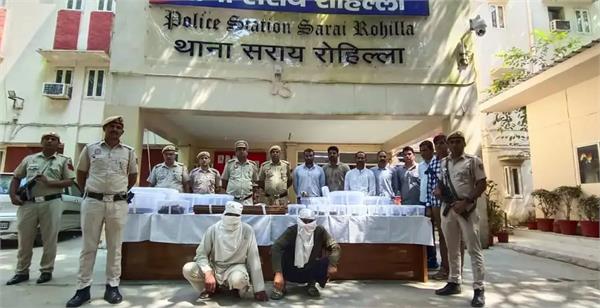 delhi police busts illegal arms factory in mathura