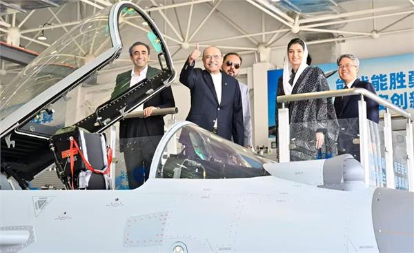 pakistan president asif ali zardari china jet factory defence