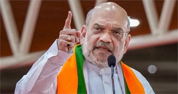 rahul and lalu want to give voting rights to infiltrators amit shah
