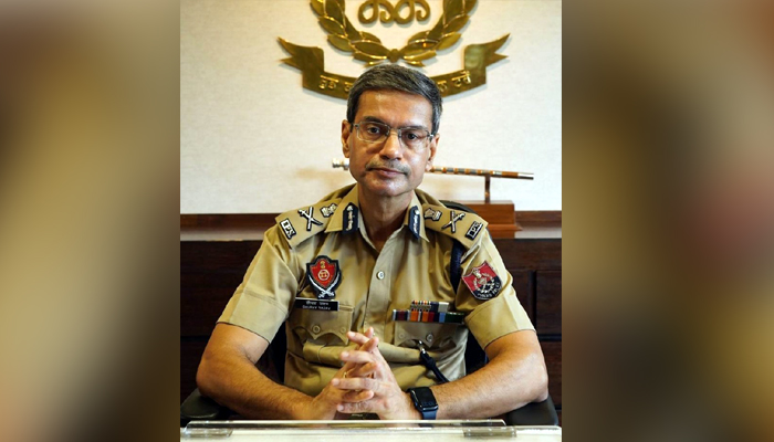 DGP ਨੇ ਅੰਮ੍ਰਿਤਸਰ ''ਚ ਕੀਤੀ ਸੁਰੱਖਿਆ ਪ੍ਰਬੰਧਾਂ ਦੀ ਸਮੀਖਿਆ, ਸੀਨੀਅਰ ਅਧਿਕਾਰੀਆਂ ਨਾਲ ਕੀਤੀ ਬੈਠਕ