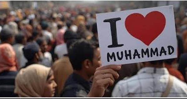 i love mohammad banner sparks clashes