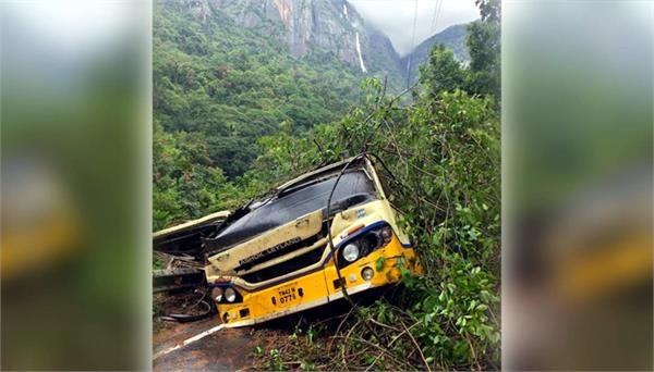 landslide in tamil nadu due to heavy rain