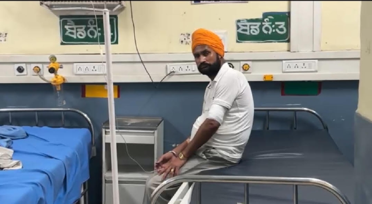 ਅਜਨਾਲਾ ''ਚ ਵੱਡੀ ਵਾਰਦਾਤ: ਡਿਊਟੀ ਤੋਂ ਘਰ ਪਰਤ ਰਹੇ ਰੇਲਵੇ ਪੁਲਸ ਜਵਾਨ ''ਤੇ ਫਾਇਰਿੰਗ, ਬਾਂਹ ''ਚੋਂ ਆਰ-ਪਾਰ ਹੋਈ ਗੋਲੀ