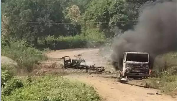 explosion in vehicle loaded with gelatin sticks
