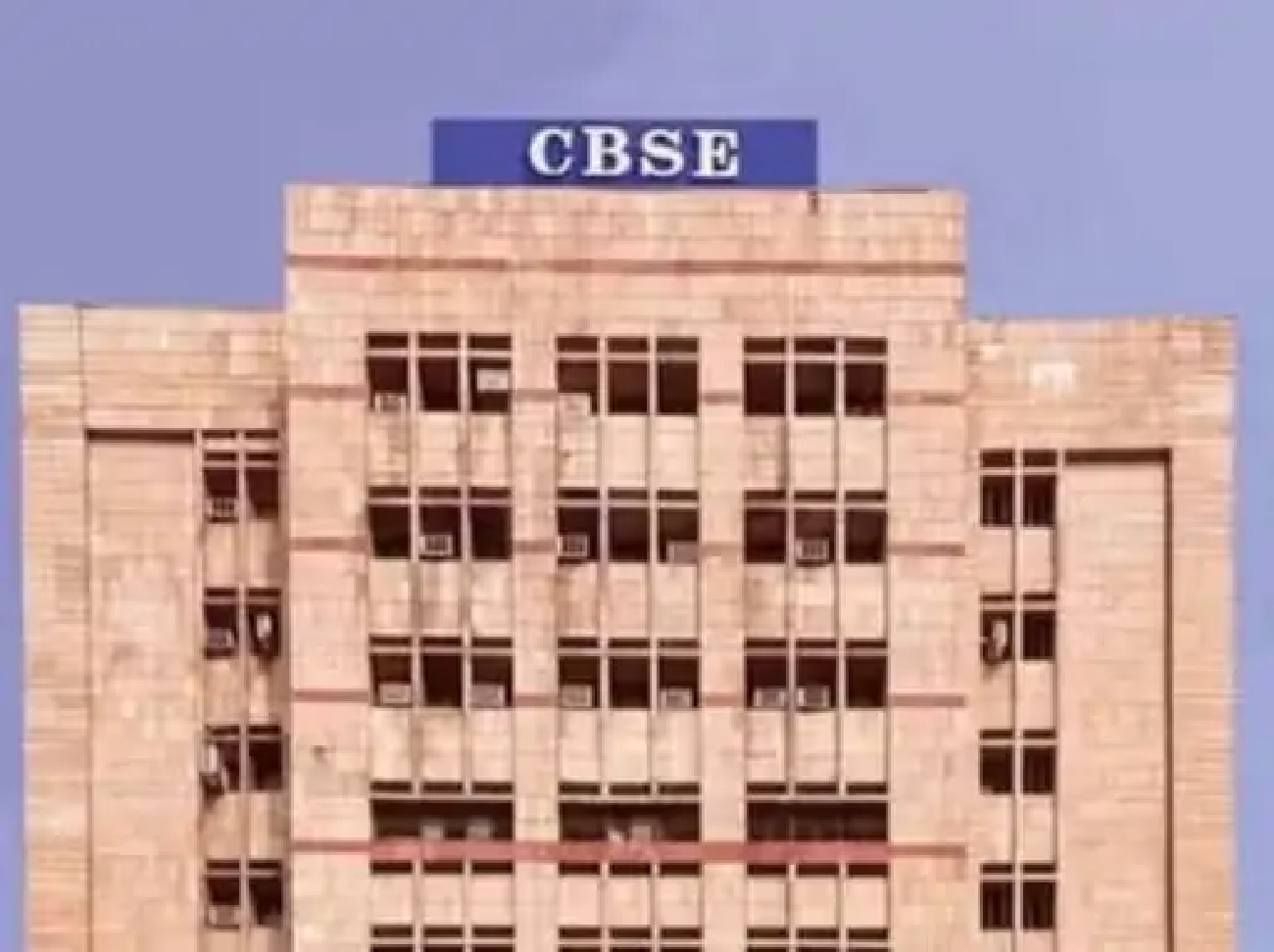 CBSE ਦੀ 2028 ਦੀ 10ਵੀਂ ਬੋਰਡ ਪ੍ਰੀਖਿਆ ’ਚ 5 ਵਿਸ਼ੇ ਲਾਜ਼ਮੀ, ਬਦਲਵੇਂ ਸਕਿੱਲ ਵਿਸ਼ੇ ਤੋਂ ਮਿਲੇਗੀ ਰਾਹਤ