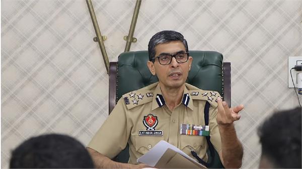 beware of online fraud during the festive season