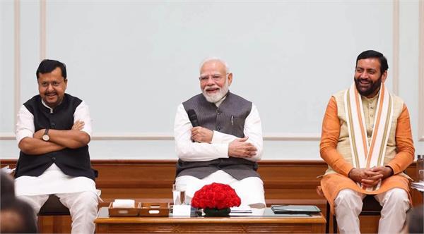 pm narendra modi  meeting cm nayab saini