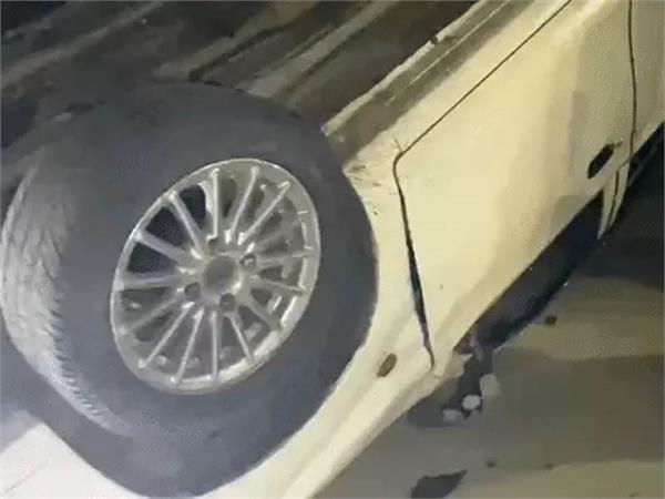 high speed car hits vehicles in jalandhar