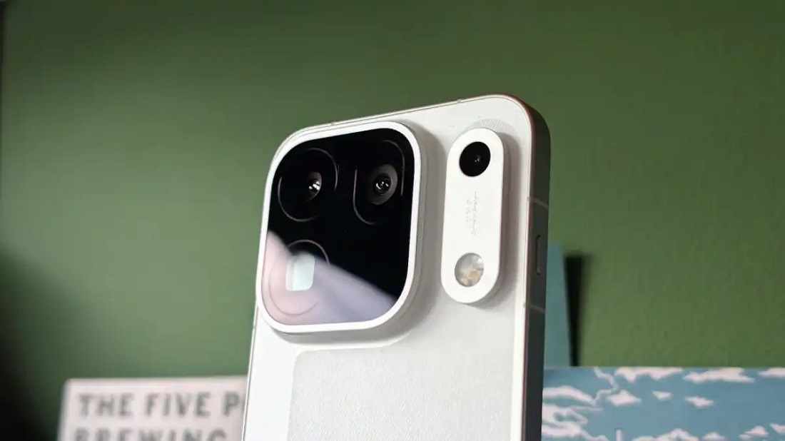 7150mAh ਬੈਟਰੀ ਤੇ 200MP ਦੇ 3 ਕੈਮਰਿਆਂ ਆਲਾ ਧਾਕੜ ਫੋਨ ਹੋਇਆ ਲਾਂਚ ! ਜਾਣੋ ਫੀਚਰਜ਼
