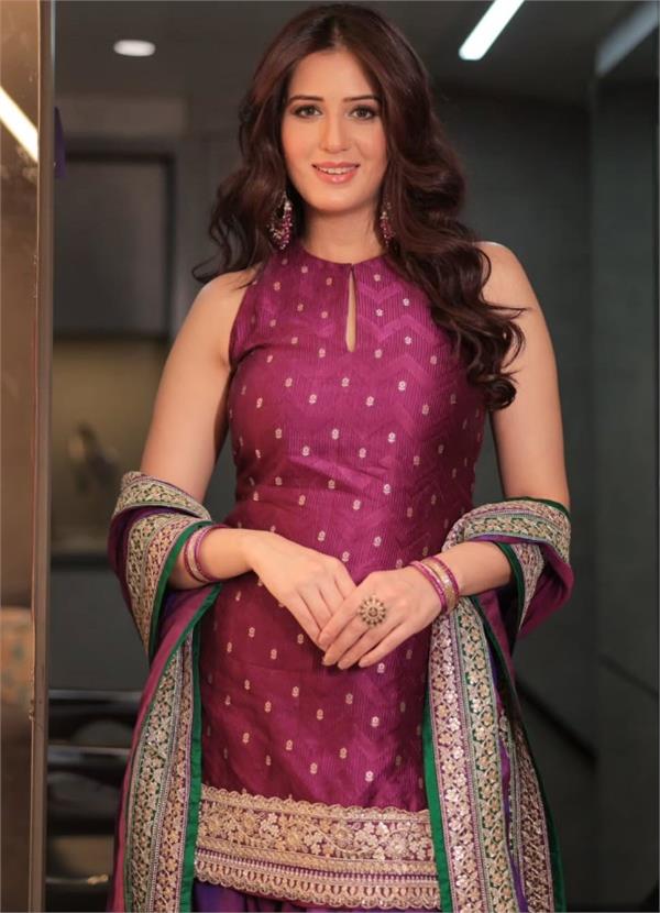 isha rikhi pens emotional note after bigg boss 20 journey