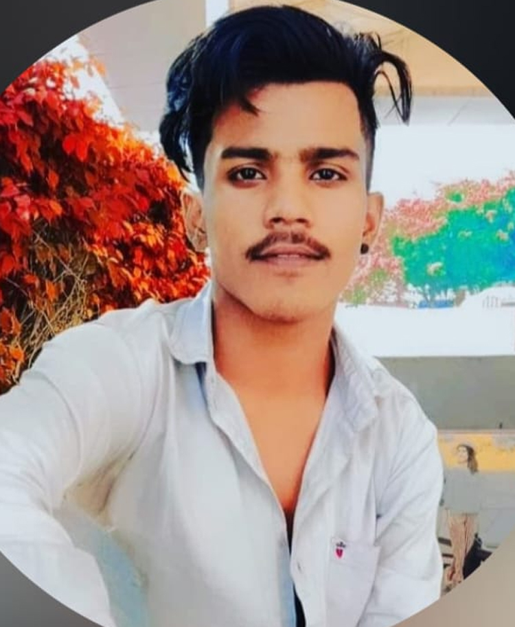 ਪਿੰਡ ਰਾਈਆਂ ਦੇ ਸੁੰਨਸਾਨ ਪਲਾਟ ''ਚੋਂ 24 ਸਾਲਾ ਮੁੰਡੀ ਦੀ ਲਾਸ਼ ਬਰਾਮਦ, ਦੋ ਦਿਨਾਂ ਤੋਂ ਸੀ ਲਾਪਤਾ
