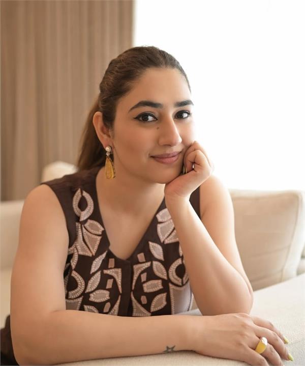 working tv serials difficult mother shooting hours disha parmar