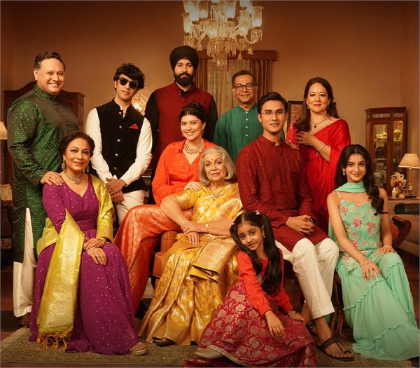 rohini hattangadi  ritwik bhowmik  s  meethe mein kya hai   poster unveiled